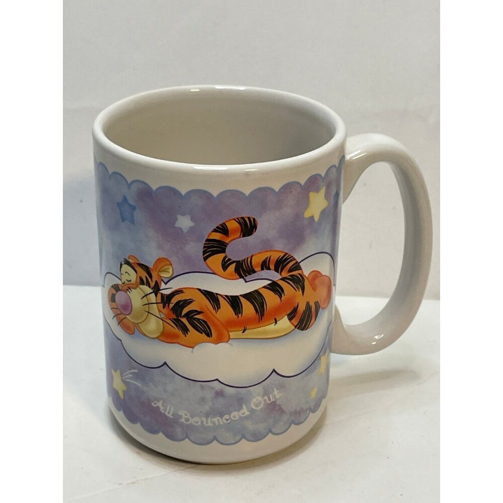 Disney Winnie Pooh ceramic coffee mug cup Tigger Piglet dreams sleep 4 1/2"